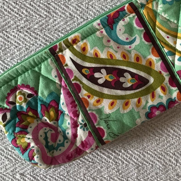 🎉Vera Bradley Paisley Pouch - Picture 3 of 6